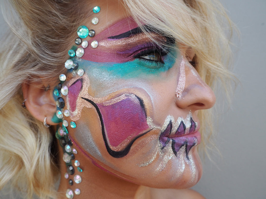 BEAUTY SCHOOL GRADUATE :: Fantasy Pretty Skull Makeup