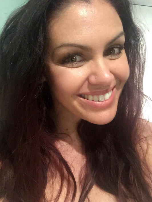 LIFE AFFIRMATIONS :: Why It’s Safe to Keep Smiling & Still Be Strong
