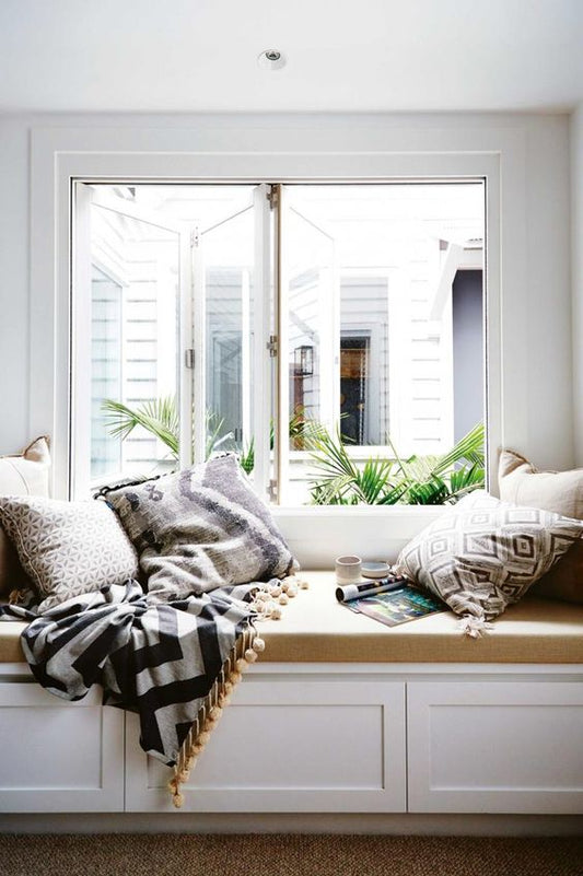 Space Saving Ideas for a Small Living Room